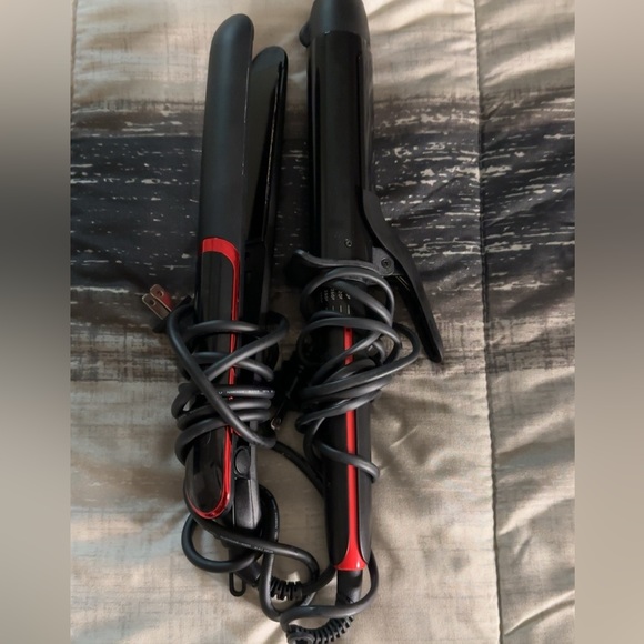 Flat iron & curling iron by Revlon (Bundle deal)